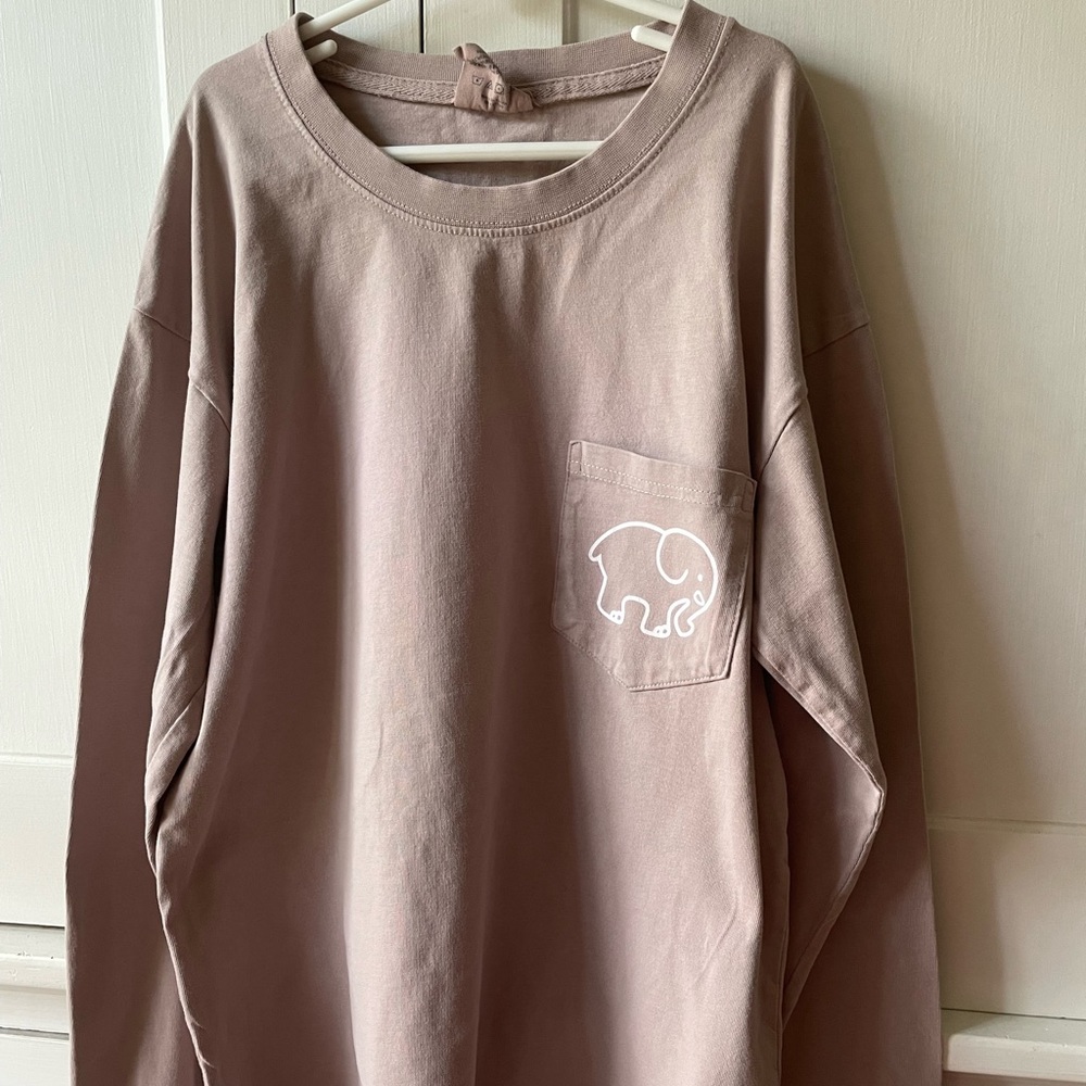 Tan Ivory Ella long sleeve heavyweight shirt, size small